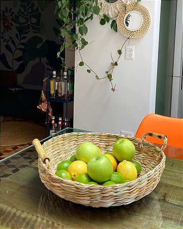 Fruteira com Alça de Bambu | Palha de Taboa