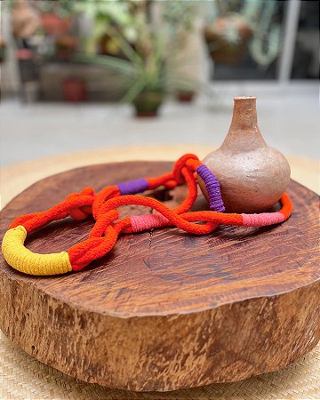 Colar de Mesa ou Parede Furdúncio | Laranja