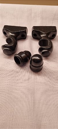 SUPORTE EM MADEIRA ABERTO P/ VARÃO 21MM COR IMBUIA