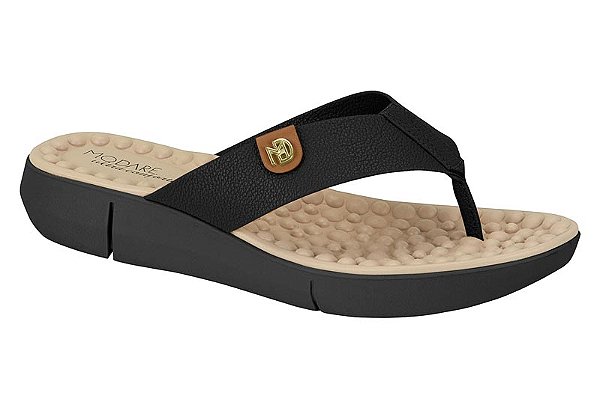 Chinelo Modare Preto/camel