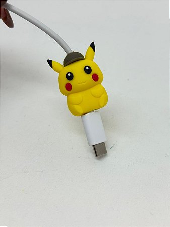 Protetor de Cabo Usb e Carregador - Pikachu Boné