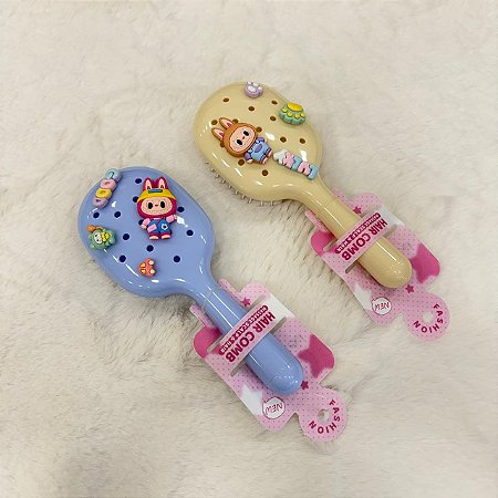 Escova Labubu 3D – Inovação e Praticidade para Seu Dia a Dia!