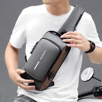 Bolsa de ombro antirroubo esportiva com carregamento USB, bolsas esportivas  transversais à prova d'água da moda para homens e mulheres (cinza e marrom)  - emeon