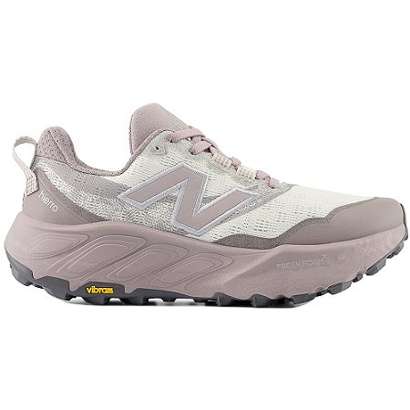 Tênis New Balance Hierro V9 Bege/Cinza Feminino
