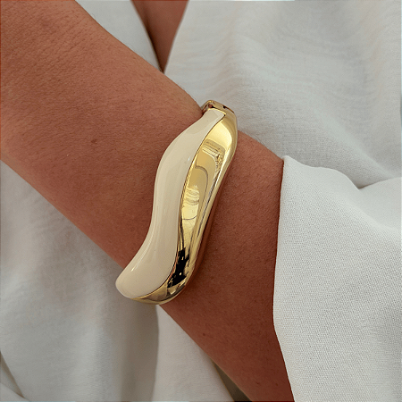 Bracelete Robusto Organico Metal Com Resina