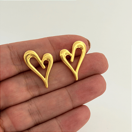 Brinco Coração Desing