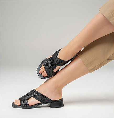 Tamanco Tramado Salto Bloco baixo Valentina Flats Preto