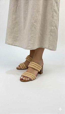 Tamanco Lacore Feminino Salto Alto Bege