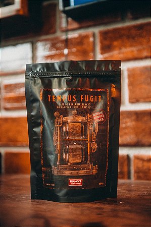 Tempus Fugit - café sazonal duplamente maturado em barris - Pacote (250g)
