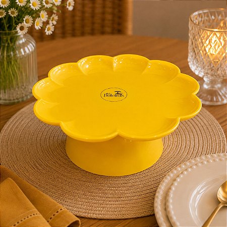Boleira Flor Grande Com Pé Só Boleiras Amarelo Gema Festa