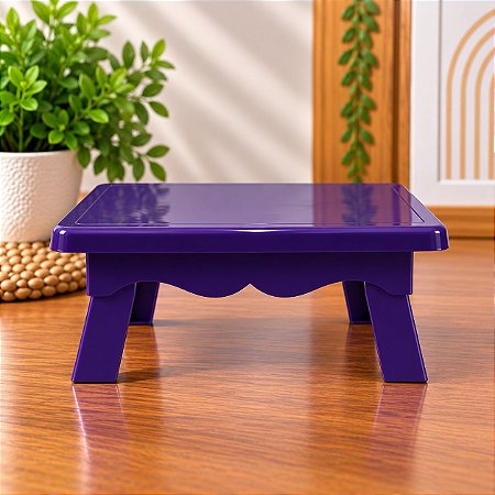 BANQUINHO PLASTICO ROXO