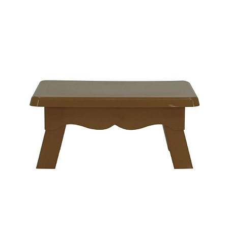 BANQUINHO PLASTICO NOZ MOSCADA