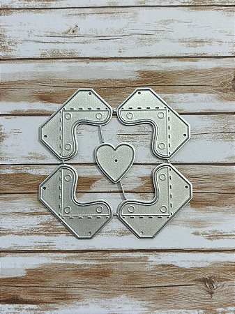FACA CANTONEIRA LOVE - 8 X 8 CM
