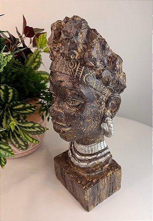 BUSTO DECORATIVO DE RESINA