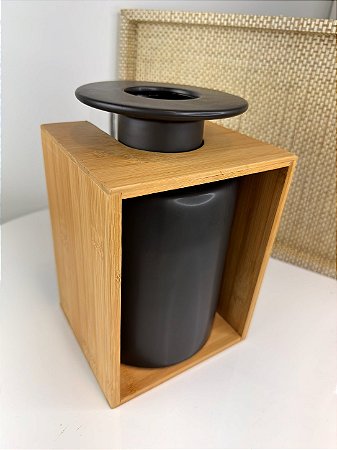 Vaso Decorativo de Cerâmica e Bambu Preto