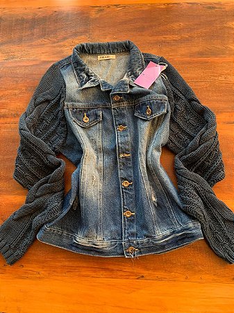 jaqueta jeans com manga de tule