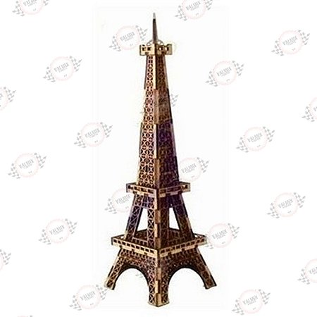 Torre Eiffel em MDF