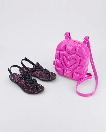 Sandália Grendene Kids Luluca Bubble Bag Infantil Feminino Cor Preto -  Compre calçados e parcele em até 10x sem juros! Aproveite.