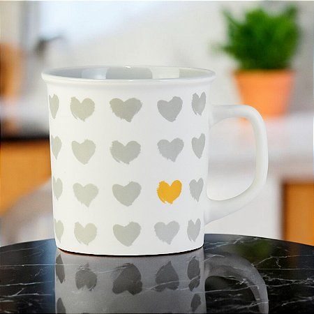 Caneca Love Branca Coração 350 ml