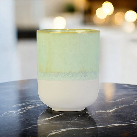 Copo Branco e Verde 10 cm em Cerâmica 300ml