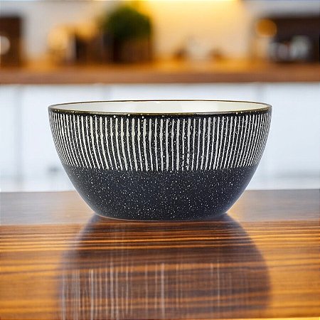 Tigela Preta Riscada 15 cm em Cerâmica