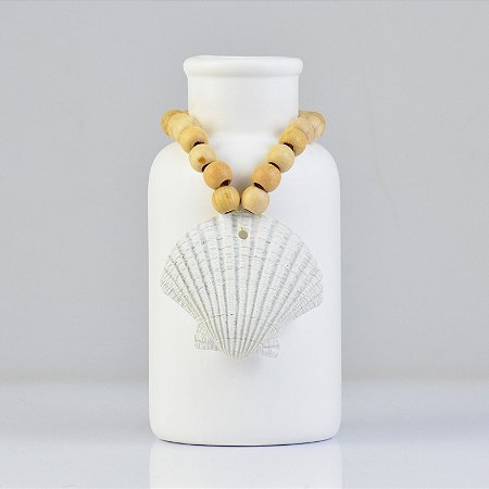 Enfeite Vaso Branco Com Concha em Cerâmica