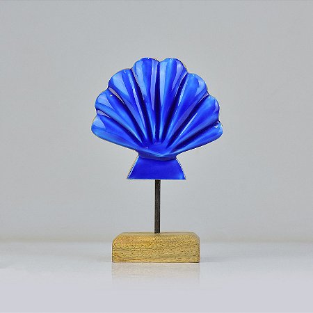 Enfeite Concha Azul no Pedestal em Madeira 18x12x5,5 cm