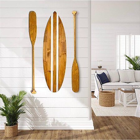 Kit com Dois Remos e Uma Prancha Decorativos em Madeira