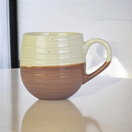 Caneca Ball Marrom em Cerâmica 450 ml