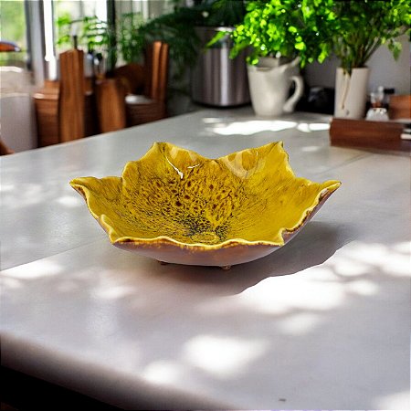 Enfeite Flor Amarela em Cerâmica