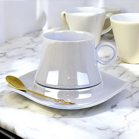 Caneca Cromada Cinza em Cerâmica