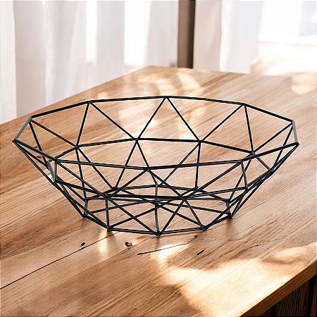 Cesta em Metal Basic
