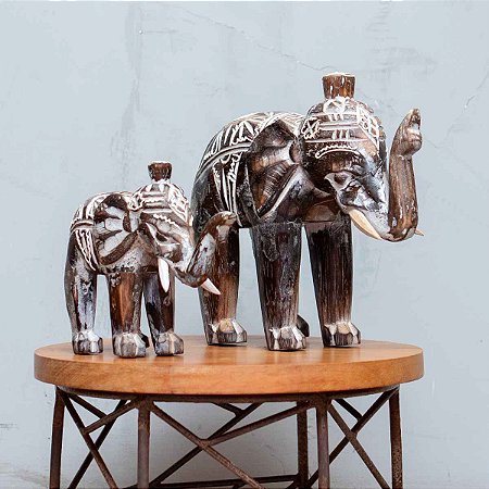 Escultura Elefante Pátina Marrom & Branco Importado de Bali