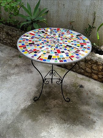 Pés de mesa para tampo de Mosaico.