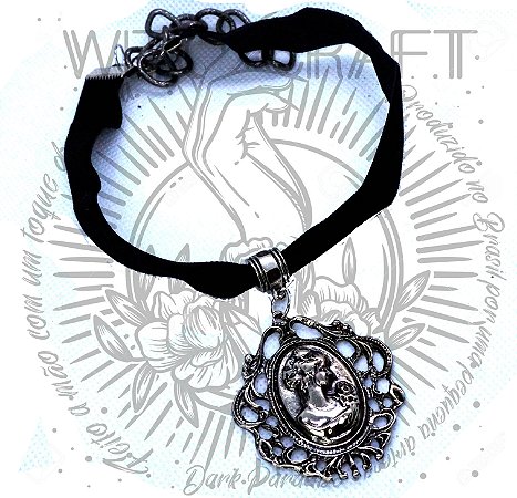 Choker em veludo Camafeu