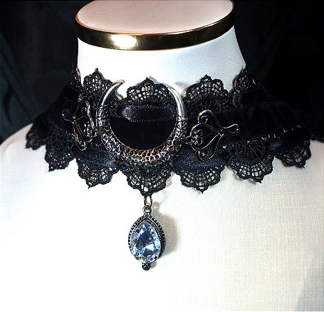 Gargantilha de renda Sagrado feminino