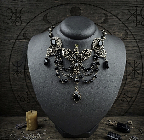 Colar Holy Sin Gótico com Cristais Preto