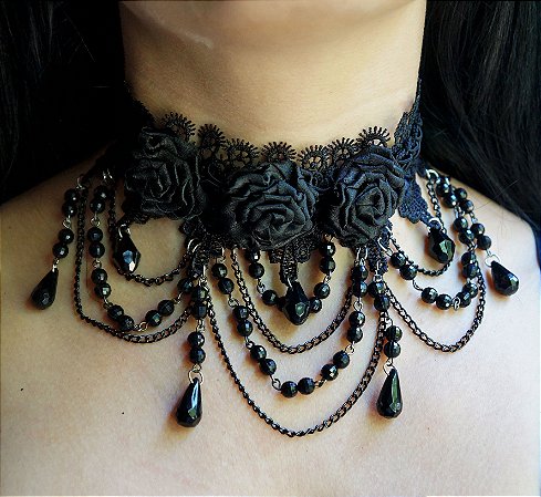 Gargantilha em renda Black roses CLASSIC