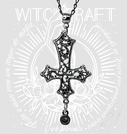 Pingente cruz Invertida arabesca