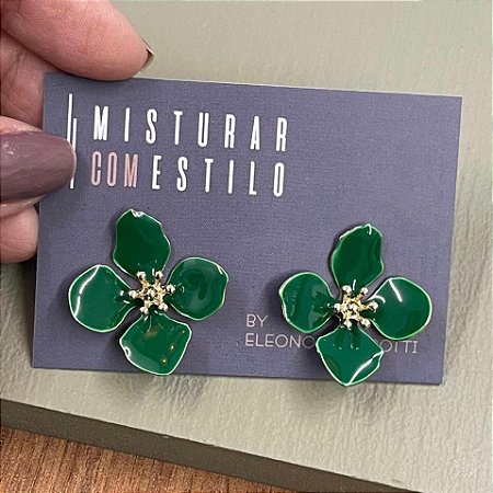 Brinco Flor Quatro Pétalas Pequena - Verde Bandeira