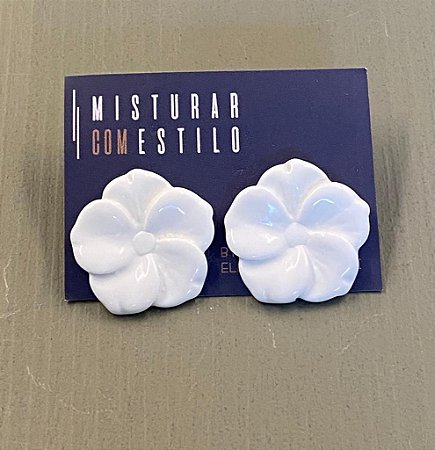 Brinco Flor de Resina Pequena - Branca