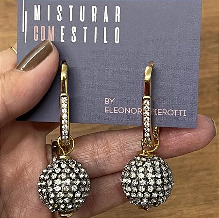 Brinco Globo Com Zircônias