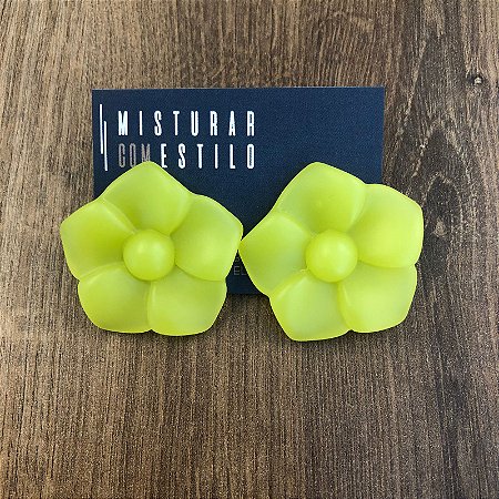Brinco Flor De Resina - Fosco - Amarelo Semi
