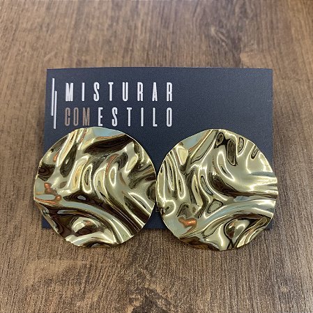 Brinco Chapa Amassada - G - Dourado