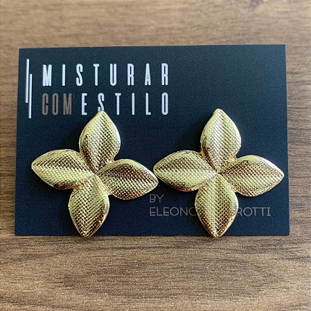 Brinco Quatro Pétalas - Dourado