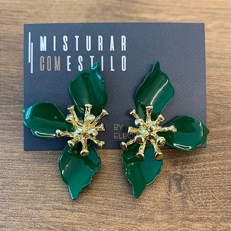 Brinco Meia Flor Três Pétalas - Verde Musgo