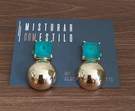 Brinco Quadrado de Esmeralda com Bolão
