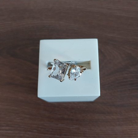 Anel Pedra Quadrada e Gota