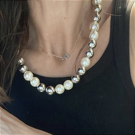 Colar de Bolas com Pérolas e Prata