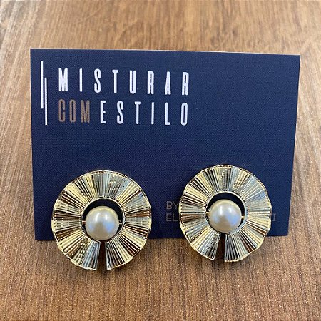 Brinco Brisa Com Pérola - Dourado